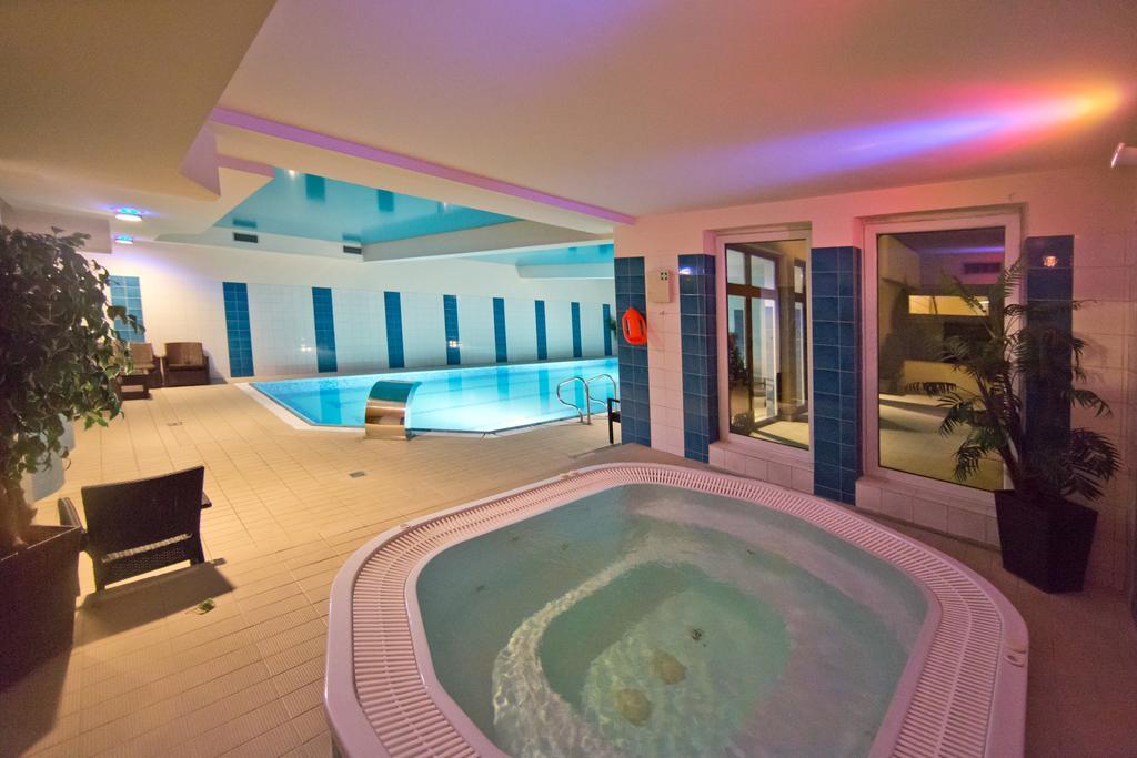 Hotel Kameralny Kielce Extérieur photo